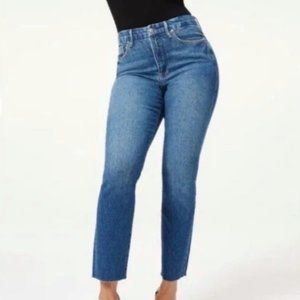 Good American Good Classic Raw Hem Jeans in Blue 940